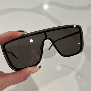 ‼️NWT‼️ Authentic Saint Laurent SL 364 Sunglasses